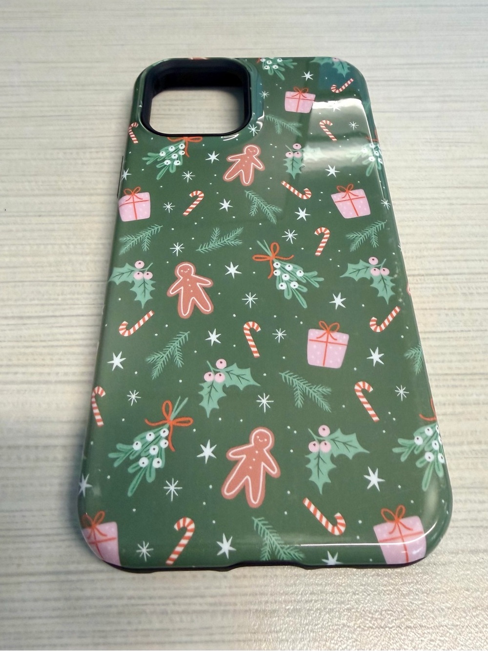 Casely iPhone 12 Pro Green Holiday Pattern Phone Case -
